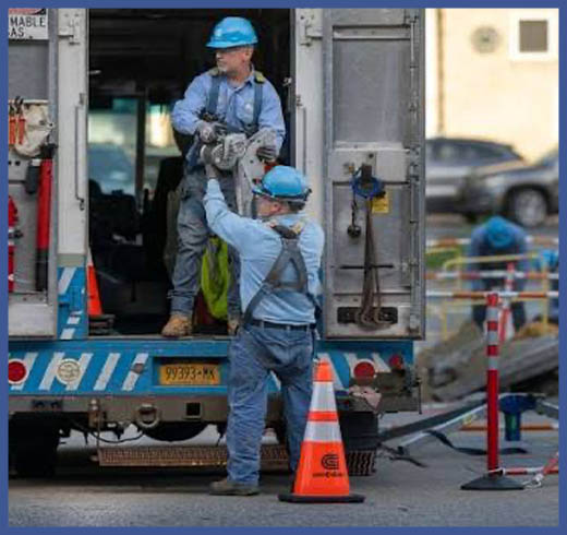 Con Edison exige justicia por la muerte de Koran Irvine